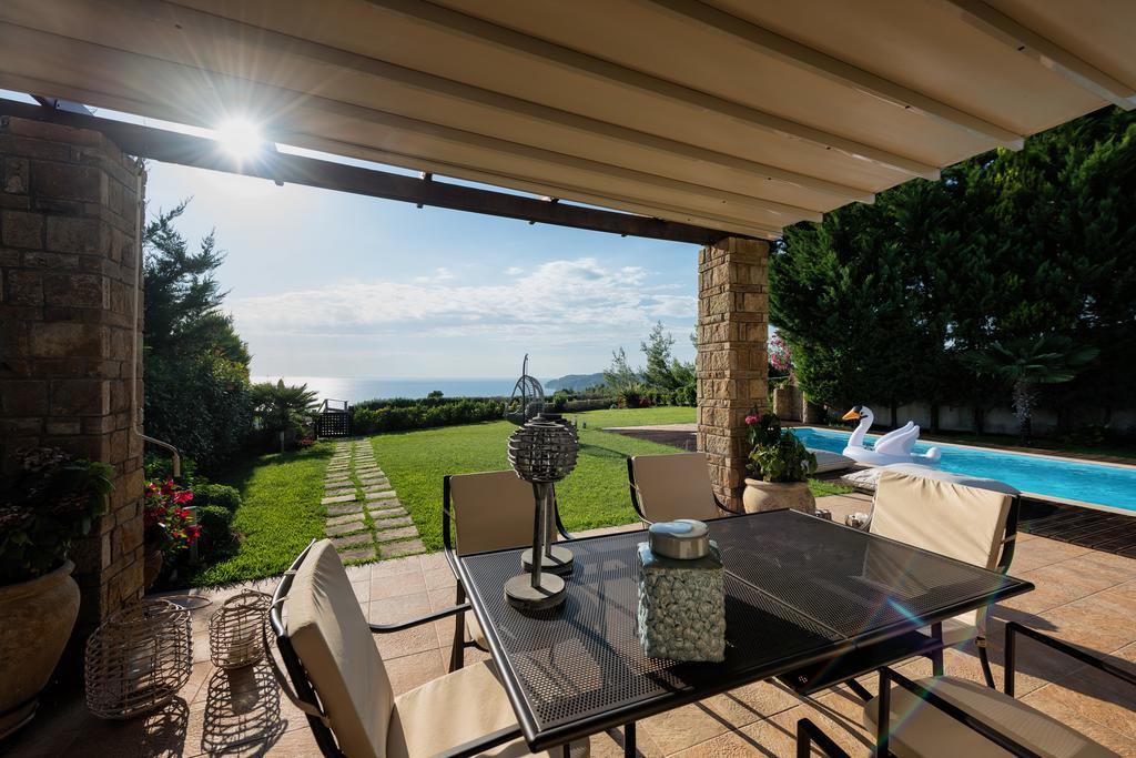 Elani Villa Dieci By Luxlikehome Siviri Room photo