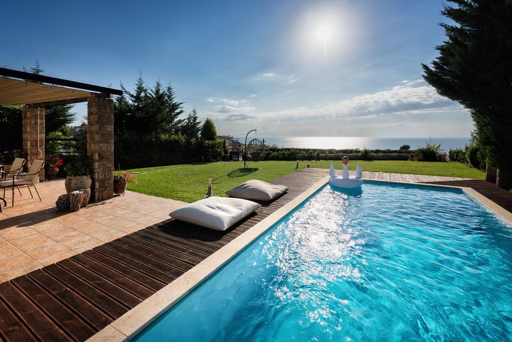 Elani Villa Dieci By Luxlikehome Siviri Room photo