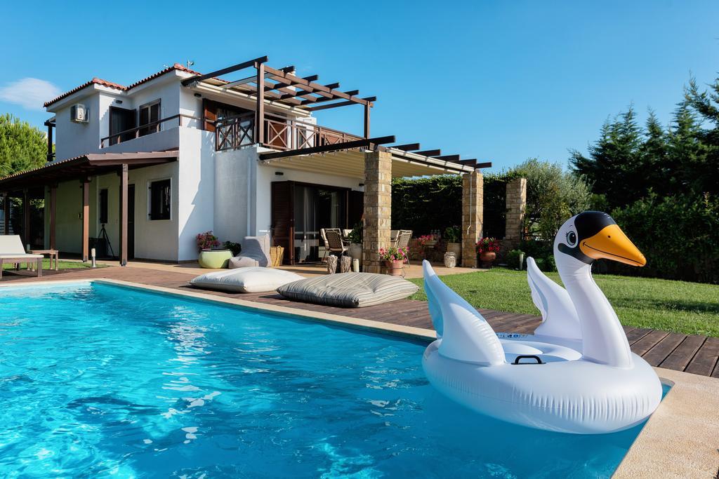 Elani Villa Dieci By Luxlikehome Siviri Room photo